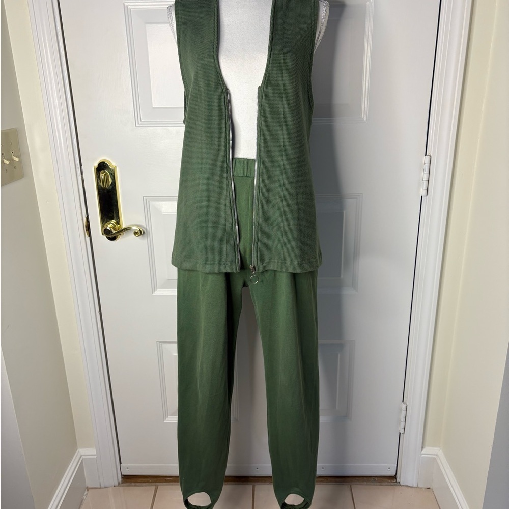 955 Originals Green Two Piece Set. Pleated Stirrup Pants & Textured Zipper Vest